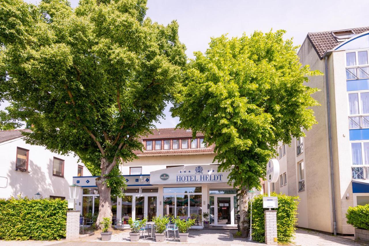 Appart-Hotel-Heldt BRE Exterior photo